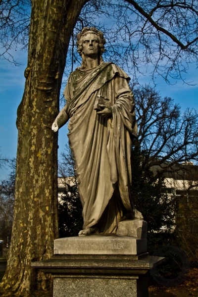 Schillerdenkmal im Oberen Schlossgarten in Stuttgart