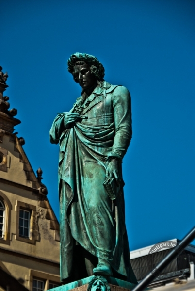 Schillerdenkmal auf dem Schillerplatz in Stuttgart