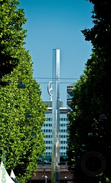 Große Stele in Stuttgart