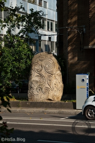 Stein der bewegenden Begegnung in Stuttgart